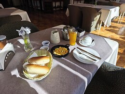 Hotel Jardín del Lago