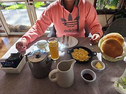 Hotel Jardín del Lago