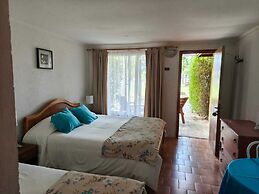 Hotel Jardín del Lago