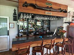 Hotel Jardín del Lago