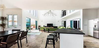 Villa Tequila Sunrise