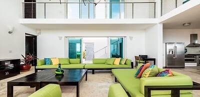 Villa Tequila Sunrise