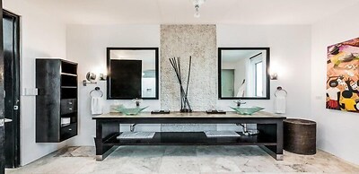 Villa Tequila Sunrise