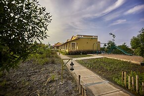 Blackbuck Safari Lodge Velavadar