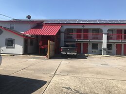 Regency Inn and Suites