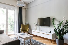 UPSTREET Charming & Comfy 2BD Apt-Acropolis