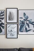 UPSTREET Charming & Comfy 2BD Apt-Acropolis