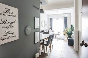 UPSTREET Charming & Comfy 2BD Apt-Acropolis