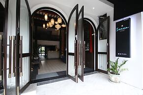 Saran Boutique Hotel Thapae