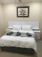 Caribbean Estates Villa & Apt