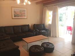 Caribbean Estates Villa & Apt