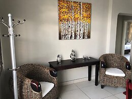 Caribbean Estates Villa & Apt