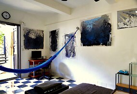 La Pantera Negra Gallery and B&B