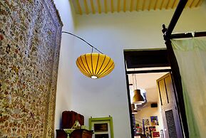 La Pantera Negra Gallery and B&B