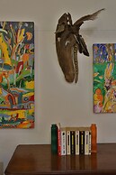 La Pantera Negra Gallery and B&B