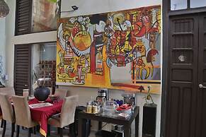 La Pantera Negra Gallery and B&B