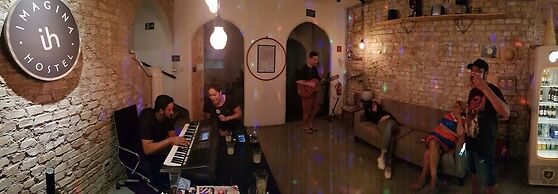 Imagina Hostel