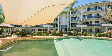 Coral Coast Apartments Palm Cove AVC