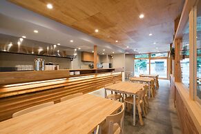 Mt.Takao Base Camp - Hostel