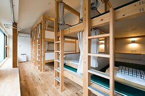 Mt.Takao Base Camp - Hostel