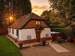 Romeo Cottage