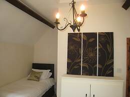 Macbeth Cottage