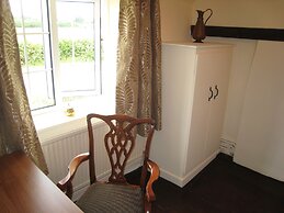 Macbeth Cottage