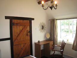 Macbeth Cottage