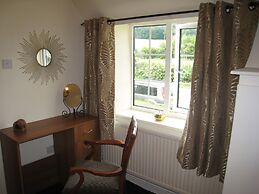 Macbeth Cottage