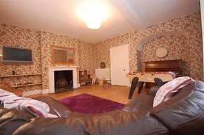 The Manor House Moreton