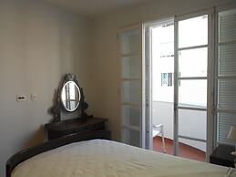 Gohouse - Atlantica 702 B