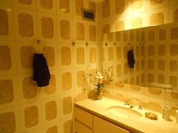 Gohouse - Anibal 604