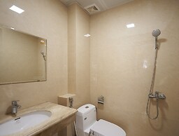 La Lumiere Harbor House