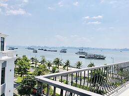 La Lumiere Harbor House