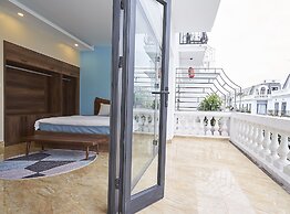 La Lumiere Harbor House