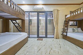 La Lumiere Harbor House