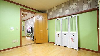 Gyeongju KB Pension