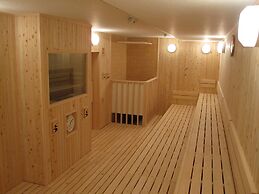 Bizcourt Cabin Susukino - Caters to Men