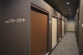 Bizcourt Cabin Susukino - Caters to Men
