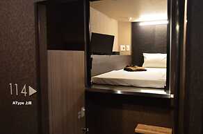 Bizcourt Cabin Susukino - Caters to Men