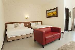 When the Swallow Flying B&B