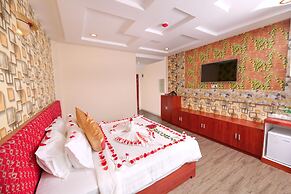 H Plus Hotel Yangon