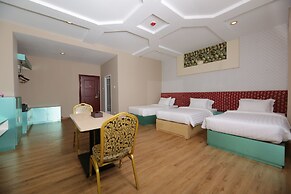 H Plus Hotel Yangon