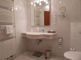 Hotel Schick