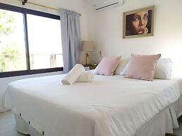 La Bonita Suites Punta Colorada