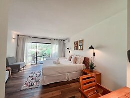 La Bonita Suites Punta Colorada