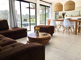 La Bonita Suites Punta Colorada