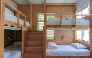 Mayhow Donghe - Hostel