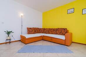 Apartments Plavac Mali