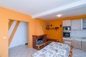 Apartments Plavac Mali